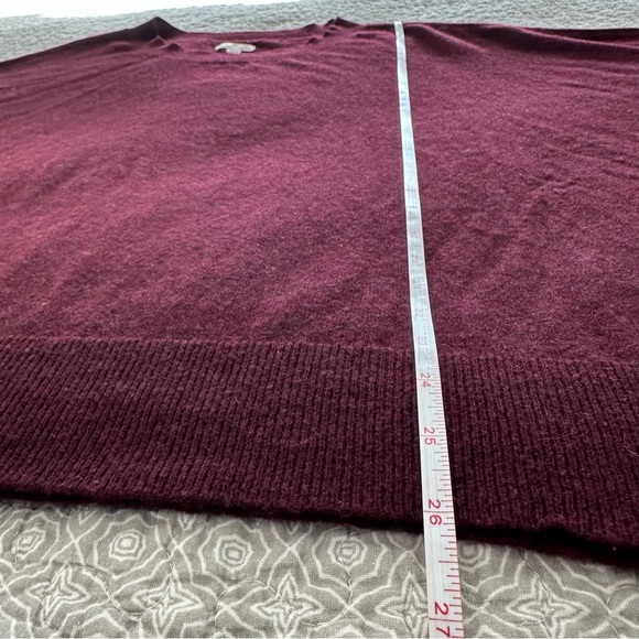 L.L. Bean Signature Cashmere Burgundy Batwing Sweater Poncho Size XS/S - Picture 7 of 10